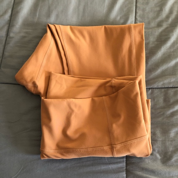 Fabletics Oasis High-waisted 7/8 Legging 2X - Maplewood - Pure Luxe Line. - Picture 6 of 6